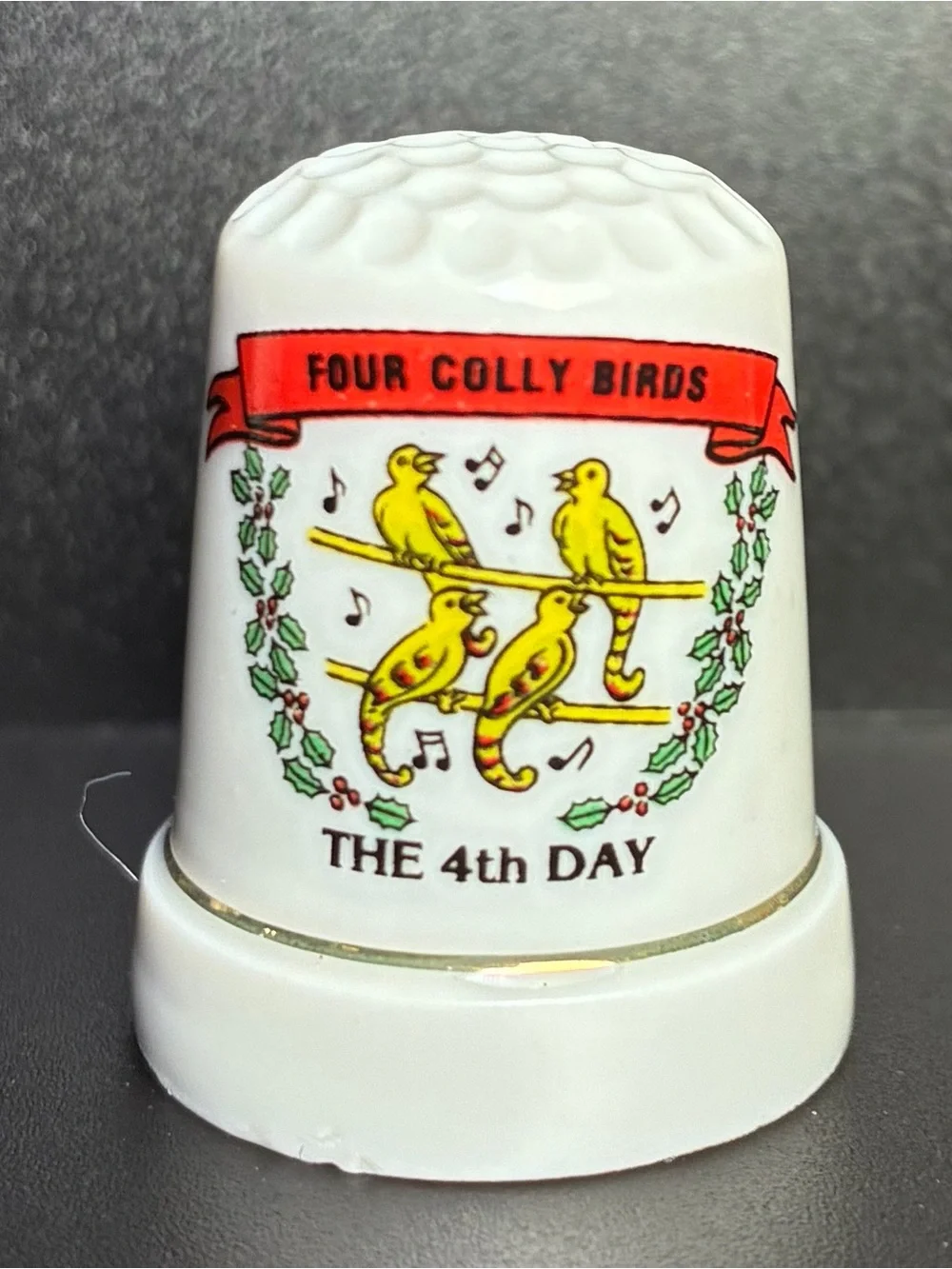 12 days of Christmas lot - 10 thimbles